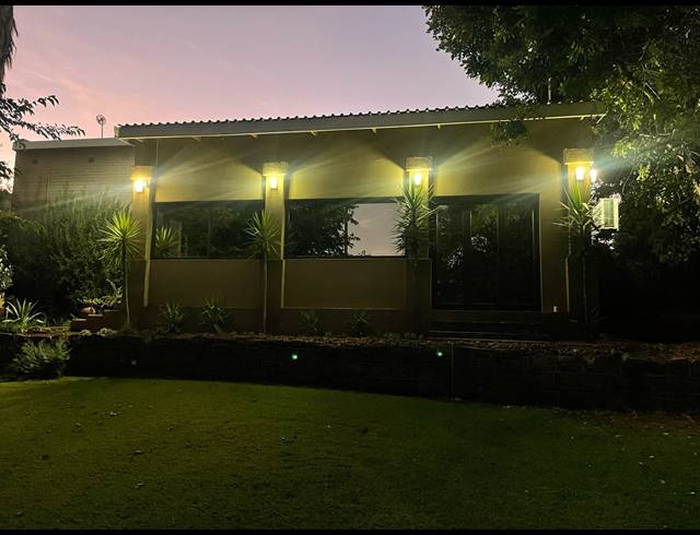 4 BEDROOM HOUSE FOR SALE IN KURUMAN